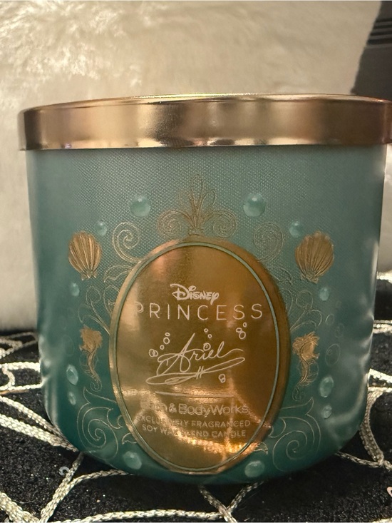 Bath & Body Works Other - Bath and Body Works - Ariel 3 Wick Candle